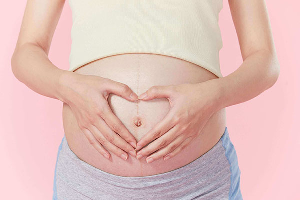 Phụ nữ đang mang thai hoặc cho con bú không nên bổ sung EGCG khi chưa có chỉ dẫn của bác sĩ